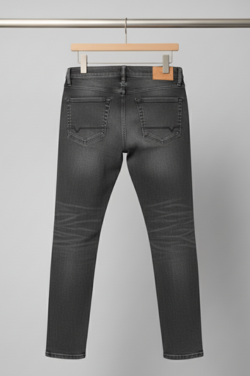 Motion Straight Fit Jeans - Black