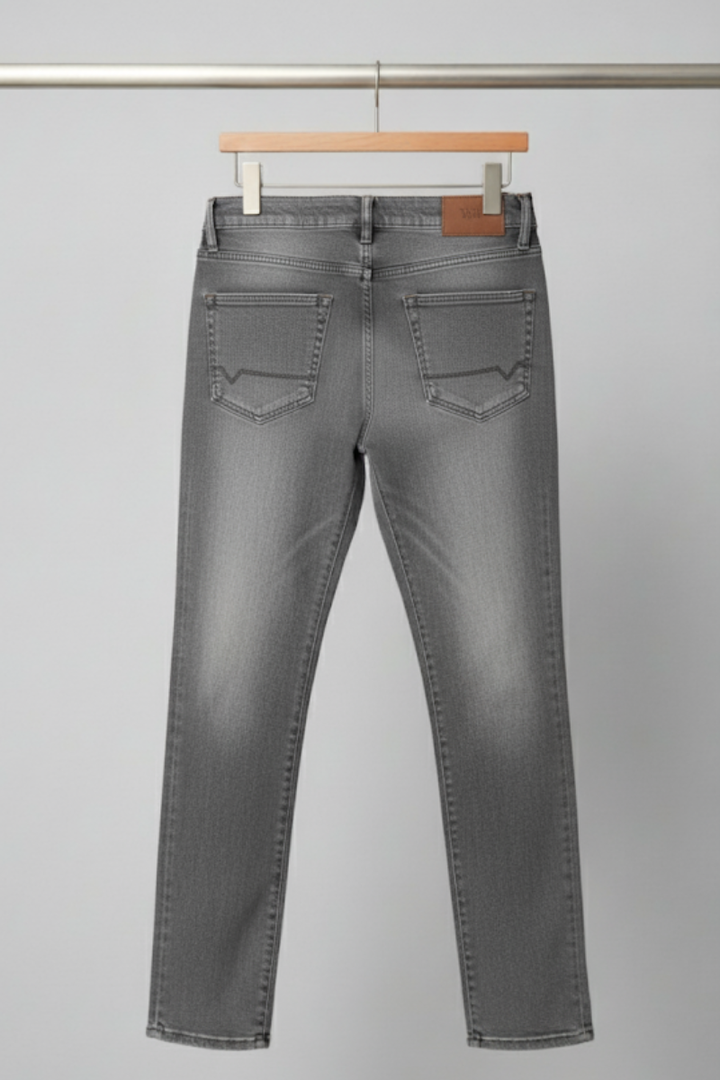 Motion Straight Fit Jeans - Grey