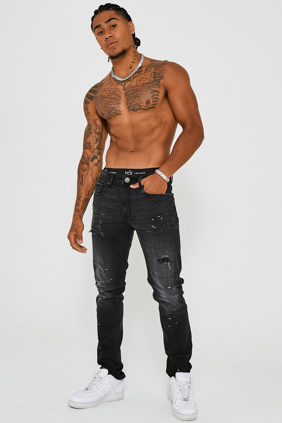 Bardsley Tapered Jean - Black