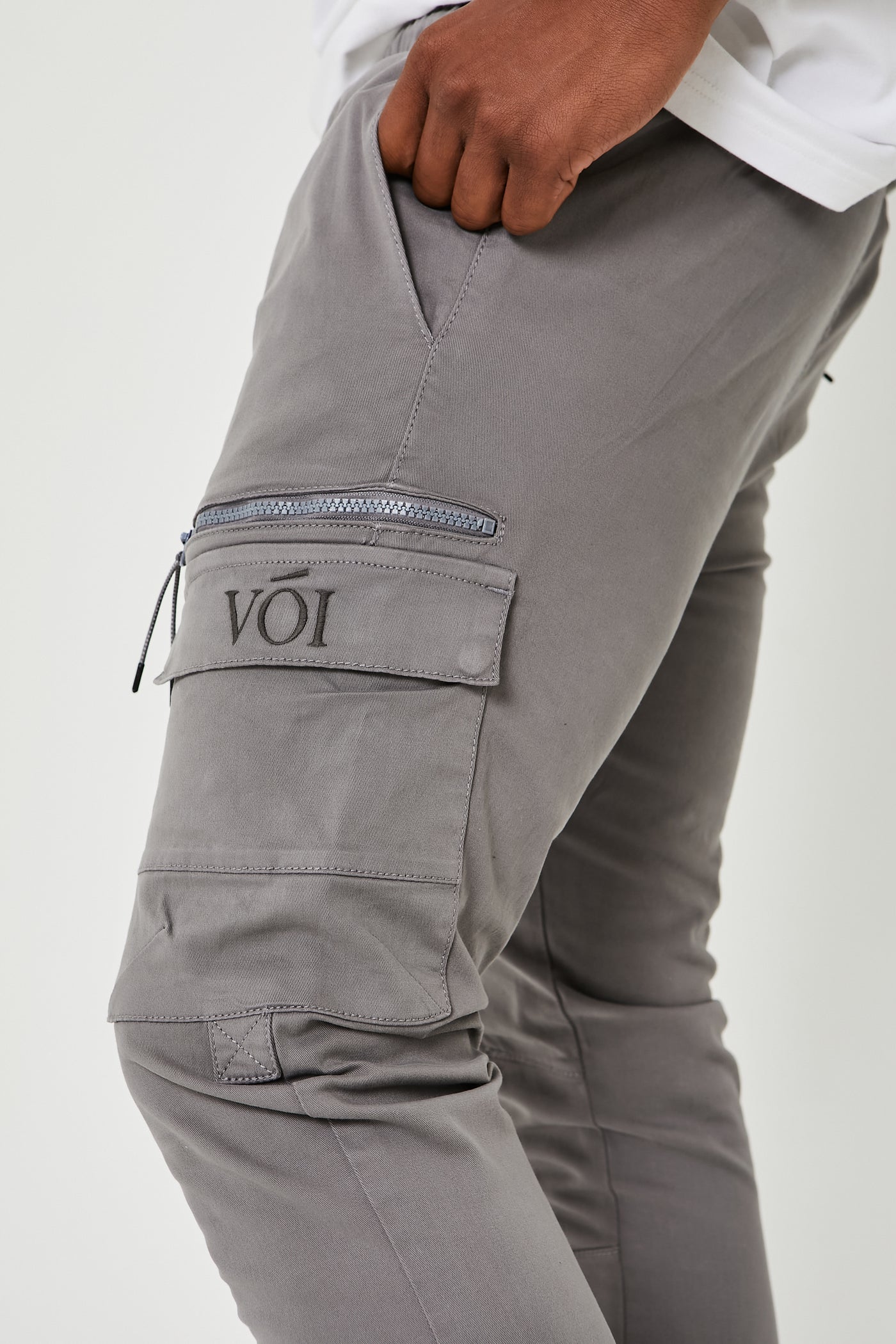 Becklow Cargo Pants - Light Grey