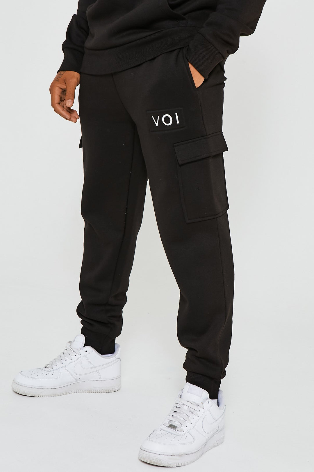 Hoxton Cargo Fleece Jogger - Black