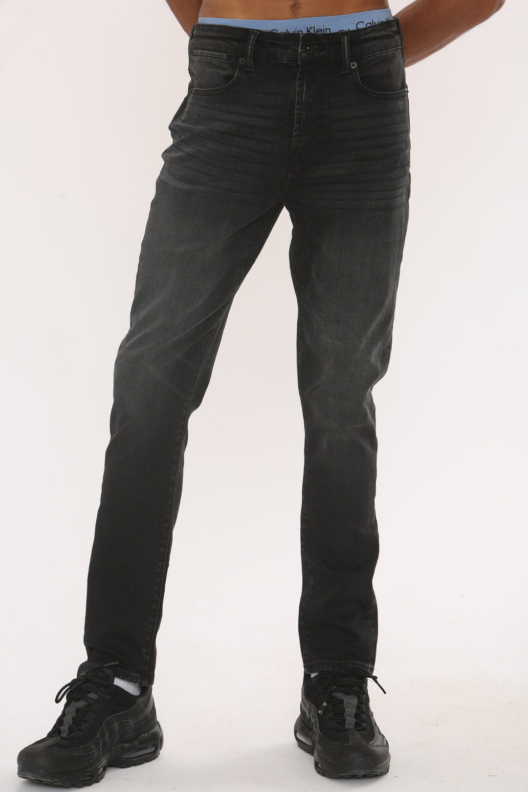 Motion Jeans - Black